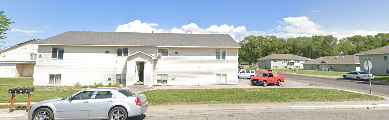 1380 Camas Street - 2